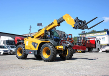 XCMG Official Second Hand Telescopic Lift Handler XC6-3007 Hydraulic Telescopic Forklift Price